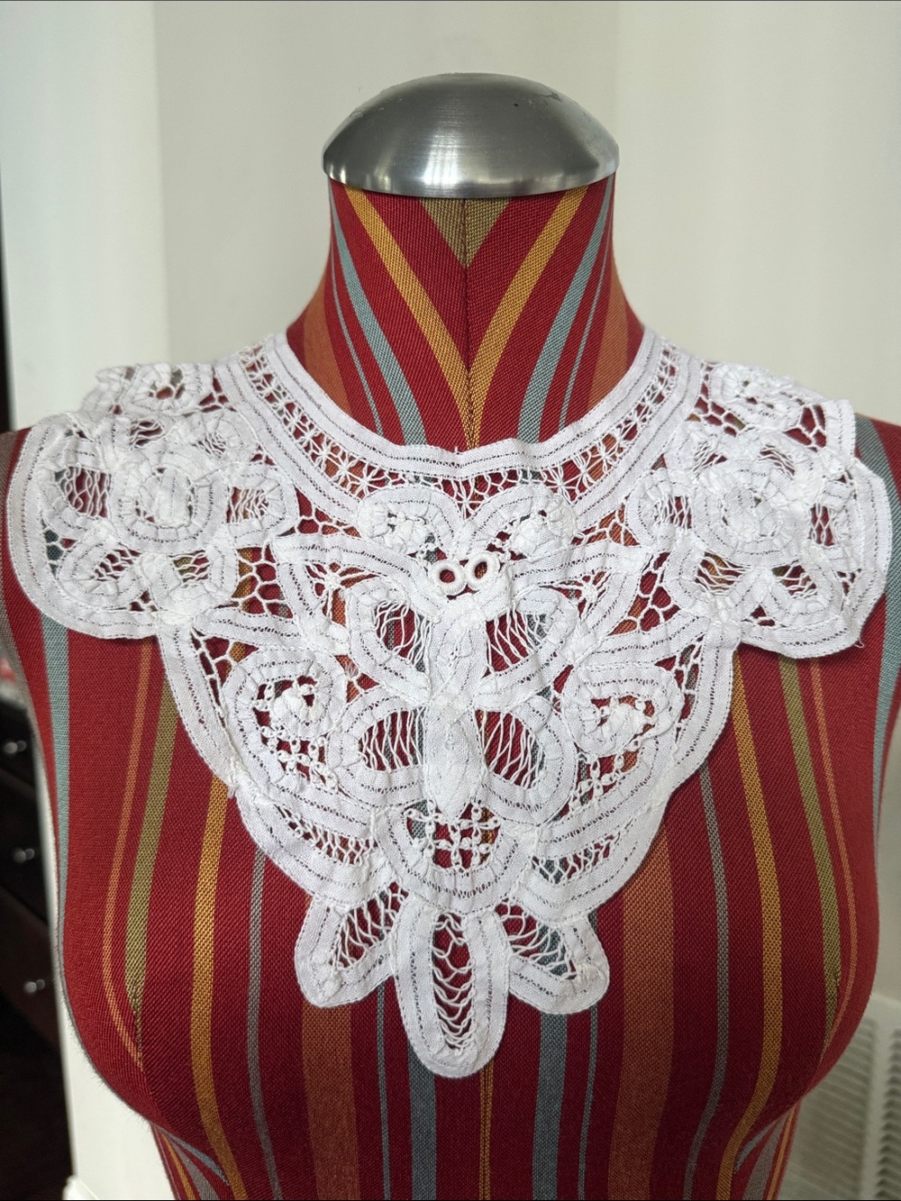 VTG Detachable Cutwork White Lace Crochet Collar Cottagecore Prairie